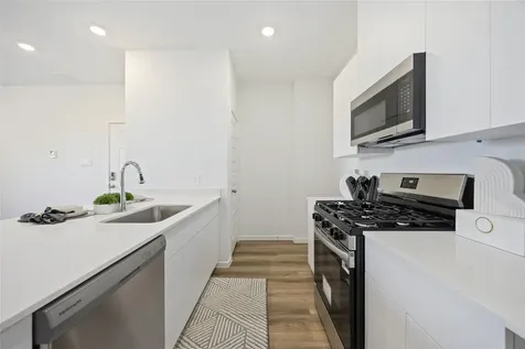 5930 Manning Oaks Street Houston TX 77091
