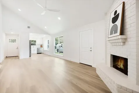 5156 Beaverhollow Drive Houston TX 77084