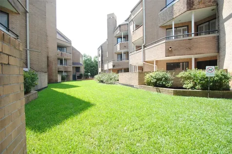 5210 Weslayan Street 207 Houston TX 77005