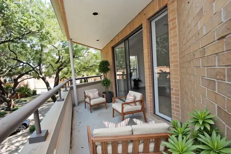5210 Weslayan Street 207 Houston TX 77005