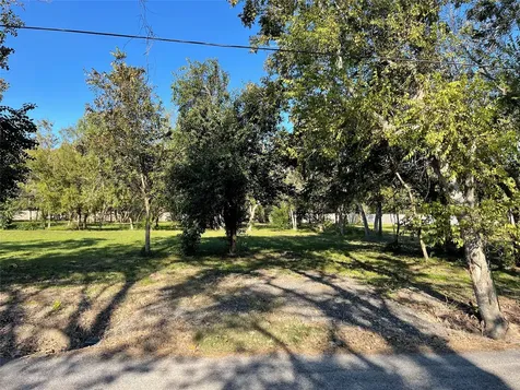 05 Middleton Street Bacliff TX 77581