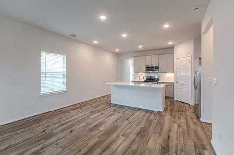 100 Ashe Juniper Way Magnolia TX 77354