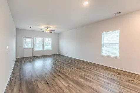 100 Ashe Juniper Way Magnolia TX 77354