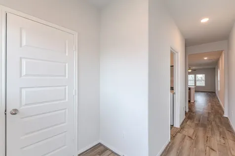 100 Ashe Juniper Way Magnolia TX 77354