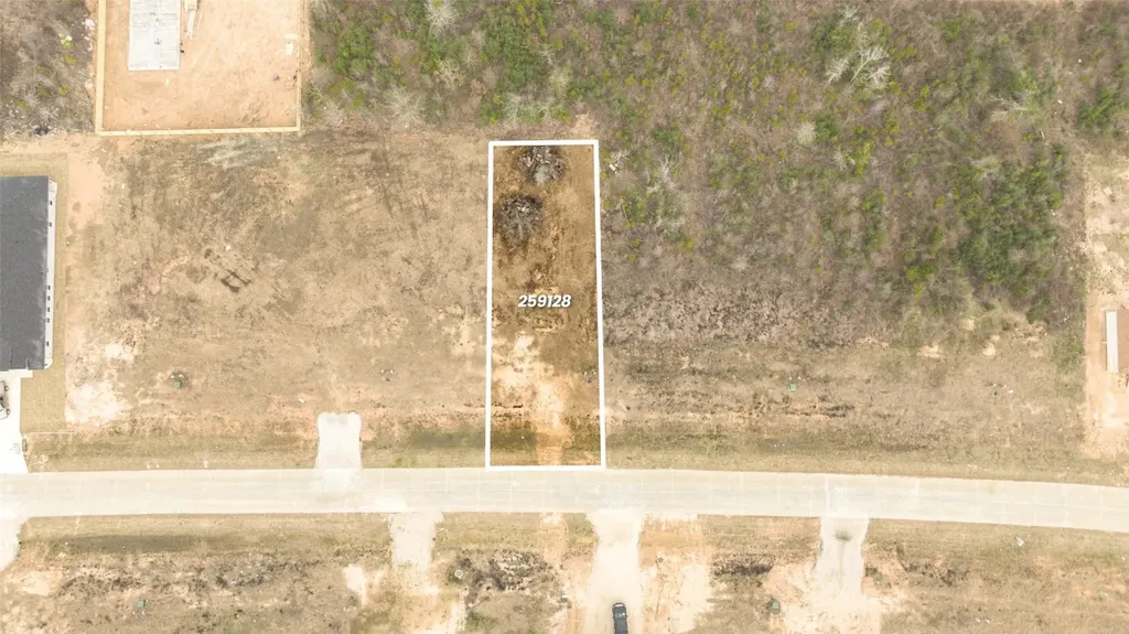 1725 Road 5830 Cleveland TX 77327