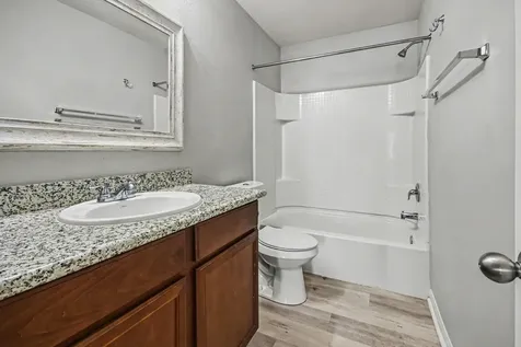 5835 Golden Cove Road Cove TX 77523