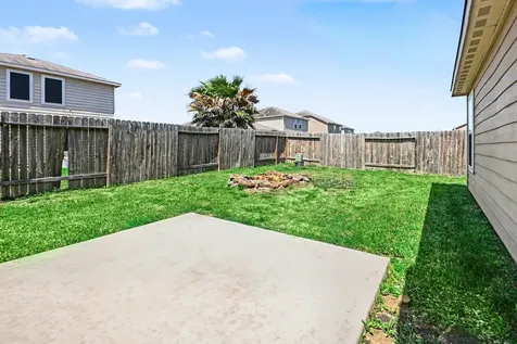 5835 Golden Cove Road Cove TX 77523