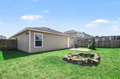 5835 Golden Cove Road Cove TX 77523