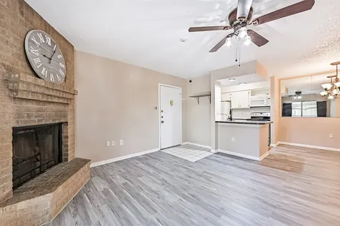 260 El Dorado Boulevard 2008 Houston TX 77598