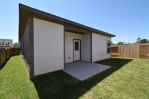 9754 Enclave Ridge Road Willis TX 77318