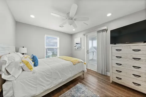 21325 Gulf Drive Galveston TX 77554