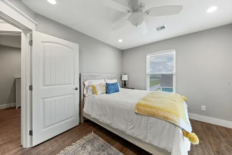 21325 Gulf Drive Galveston TX 77554