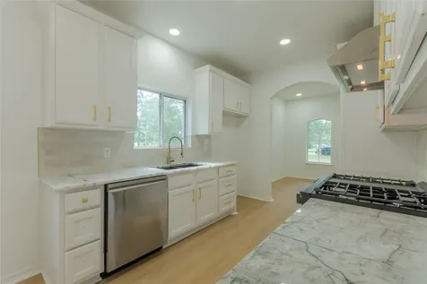 1608 Southern Oaks Drive Conroe TX 77301