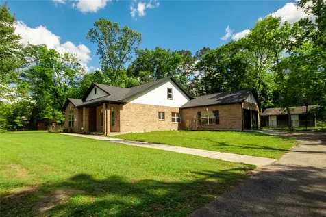 1608 Southern Oaks Drive Conroe TX 77301