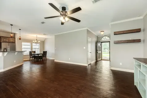 207 Hancock Street Clute TX 77531