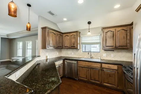 207 Hancock Street Clute TX 77531