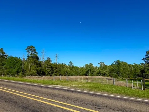 38 00 Fm 3454 Huntsville TX 77320