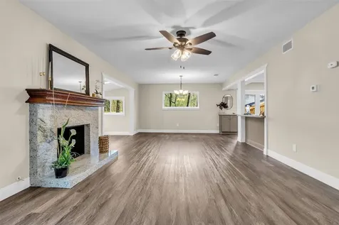 1810 N Red Cedar Circle The Woodlands TX 77380