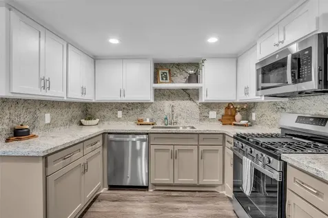 1810 N Red Cedar Circle The Woodlands TX 77380