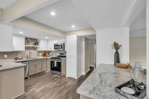1810 N Red Cedar Circle The Woodlands TX 77380