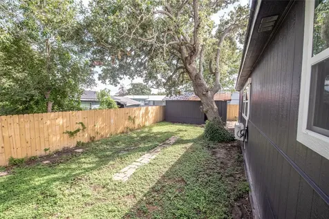 215 Shady Oaks Street Somerville TX 77879