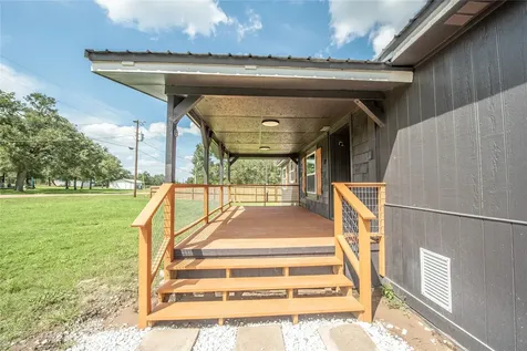 215 Shady Oaks Street Somerville TX 77879