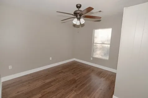 4826 Bristol Street Houston TX 77009