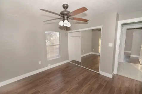 4826 Bristol Street Houston TX 77009