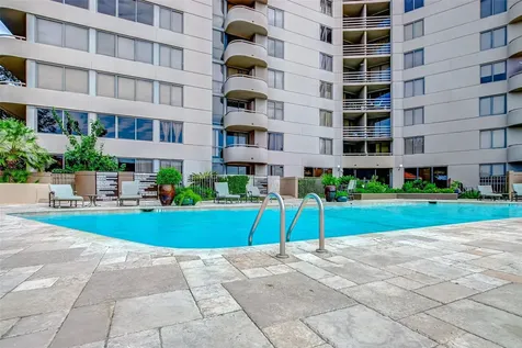 3525 Sage Road 917 Houston TX 77056