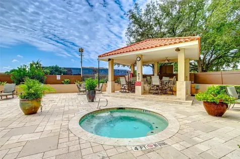 3525 Sage Road 917 Houston TX 77056