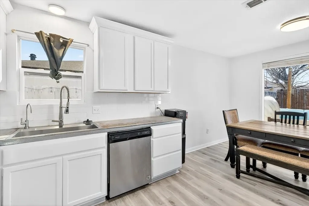 1749 Dawn Breeze Drive Corpus Christi TX 78412