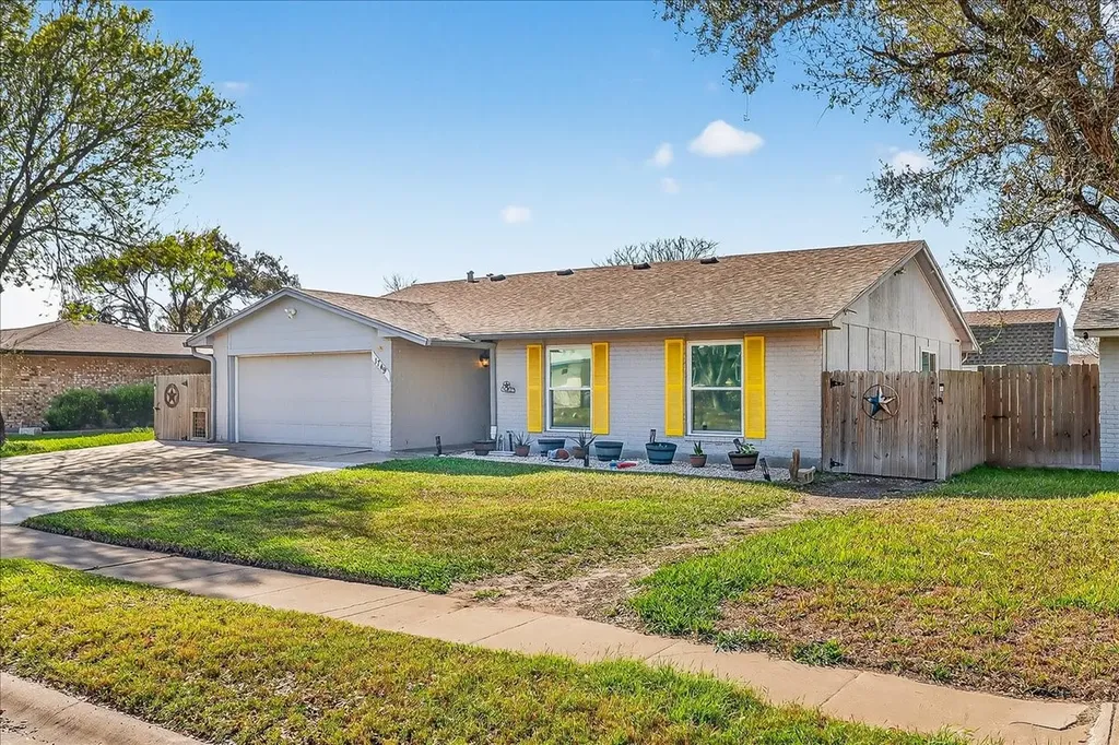 1749 Dawn Breeze Drive Corpus Christi TX 78412