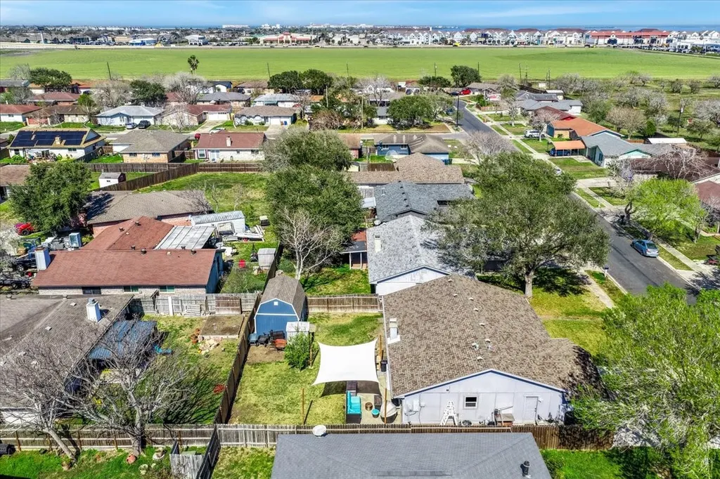 1749 Dawn Breeze Drive Corpus Christi TX 78412
