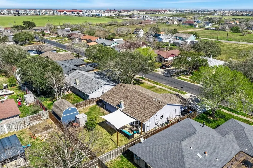 1749 Dawn Breeze Drive Corpus Christi TX 78412
