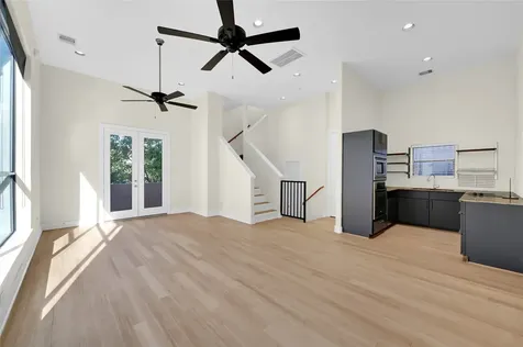 2419 Charleston Street Houston TX 77021