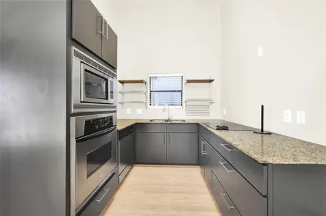 2419 Charleston Street Houston TX 77021
