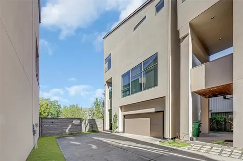 2419 Charleston Street Houston TX 77021