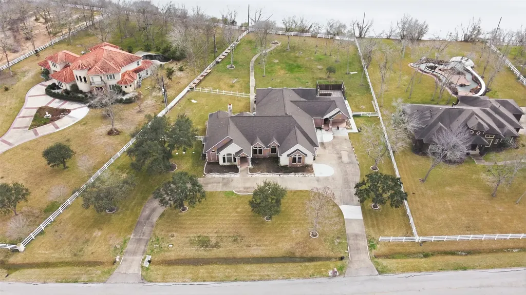 5810 Waterwalk Court Richmond TX 77469