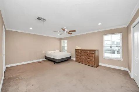1734 S Gessner Road Houston TX 77063