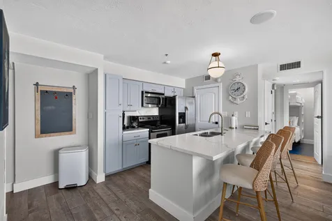 5220 Seawall Boulevard 1532 Galveston TX 77551