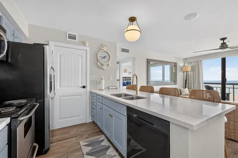5220 Seawall Boulevard 1532 Galveston TX 77551