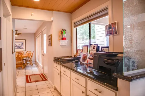 5008 Locust Street Bellaire TX 77401