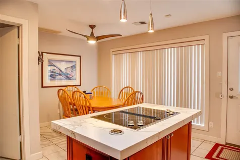5008 Locust Street Bellaire TX 77401