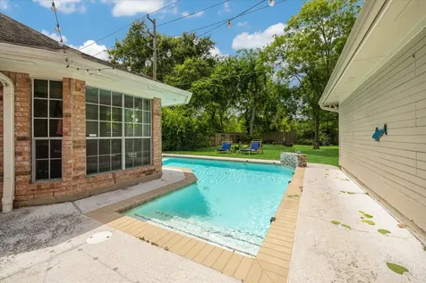 9110 Rhapsody Lane Houston TX 77040