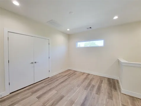 5931 Beall Street D Houston TX 77091