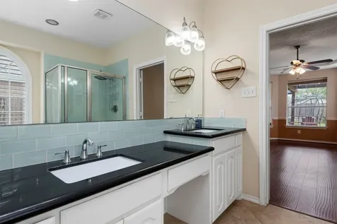 5719 Indigo Trails Drive Richmond TX 77469