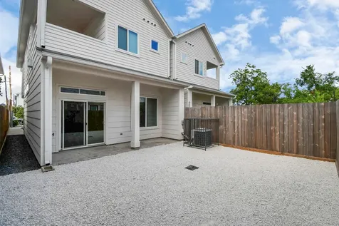 4709 Oats Street Houston TX 77020