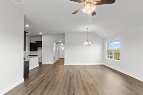 2031 Emerald Lake Trail Dayton TX 77535