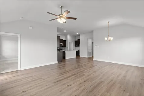 2031 Emerald Lake Trail Dayton TX 77535