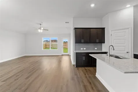 2031 Emerald Lake Trail Dayton TX 77535